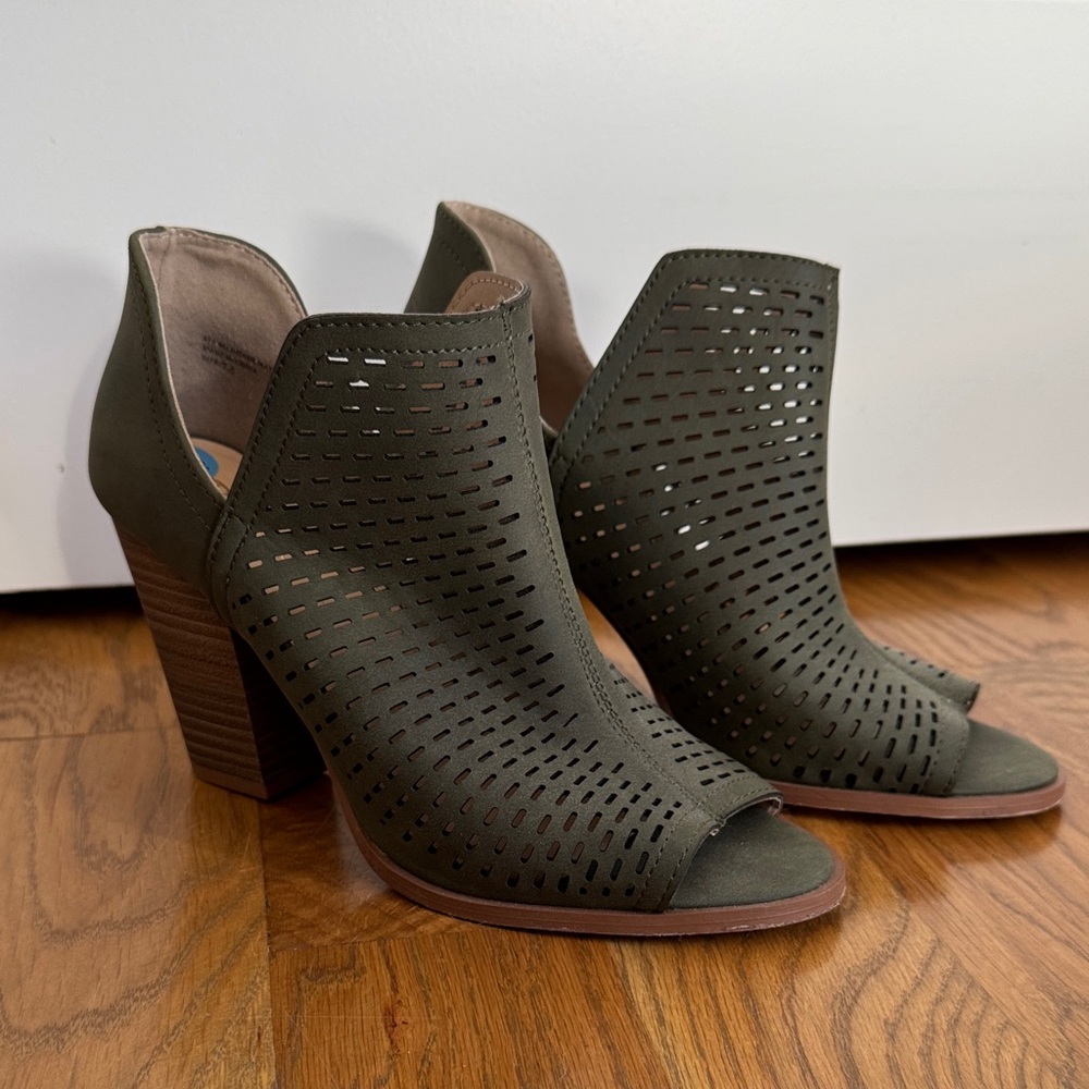 Restricted Olive Cutout Heeled Boots